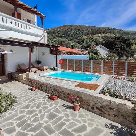 Villa Cosmakis Rodakino Esterno foto