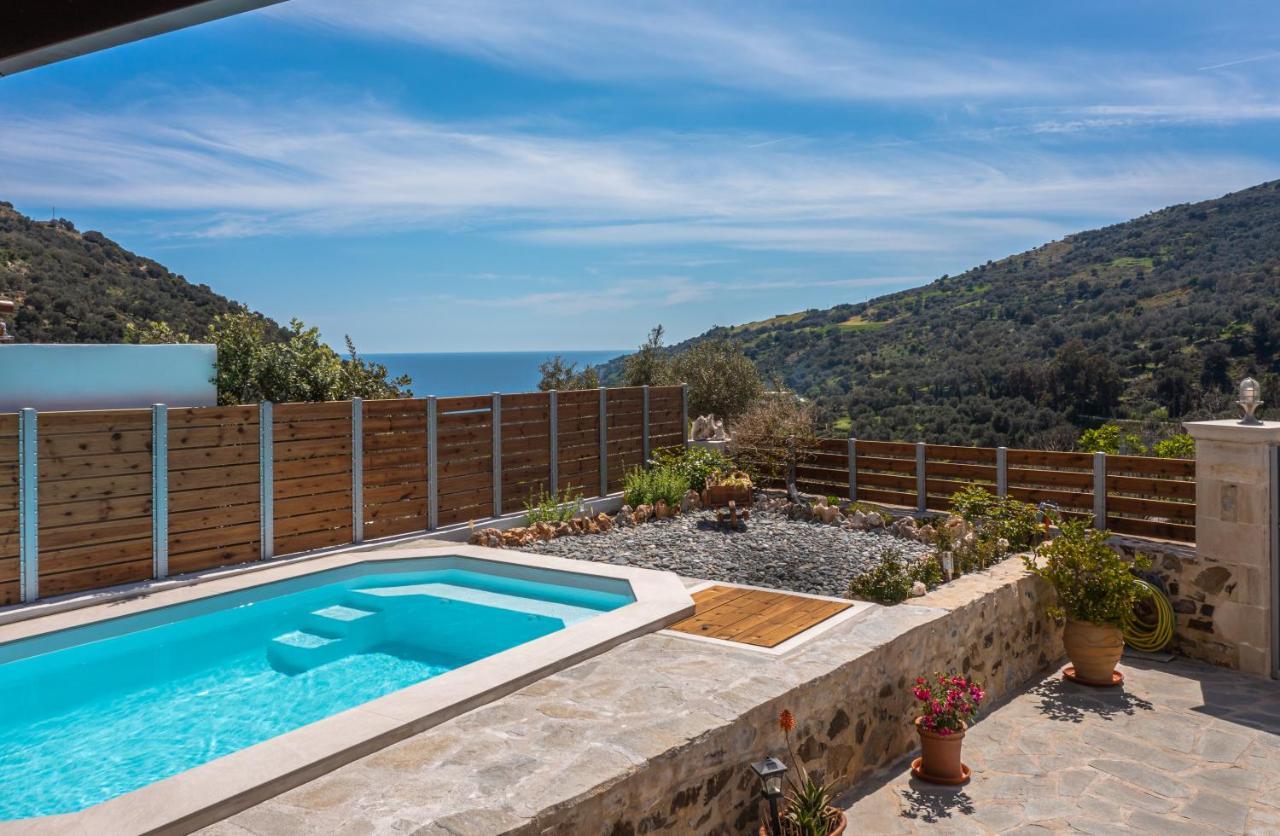 Villa Cosmakis Rodakino Esterno foto