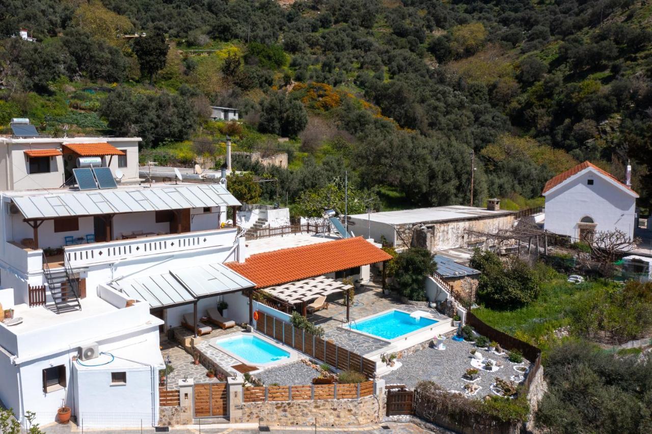 Villa Cosmakis Rodakino Esterno foto